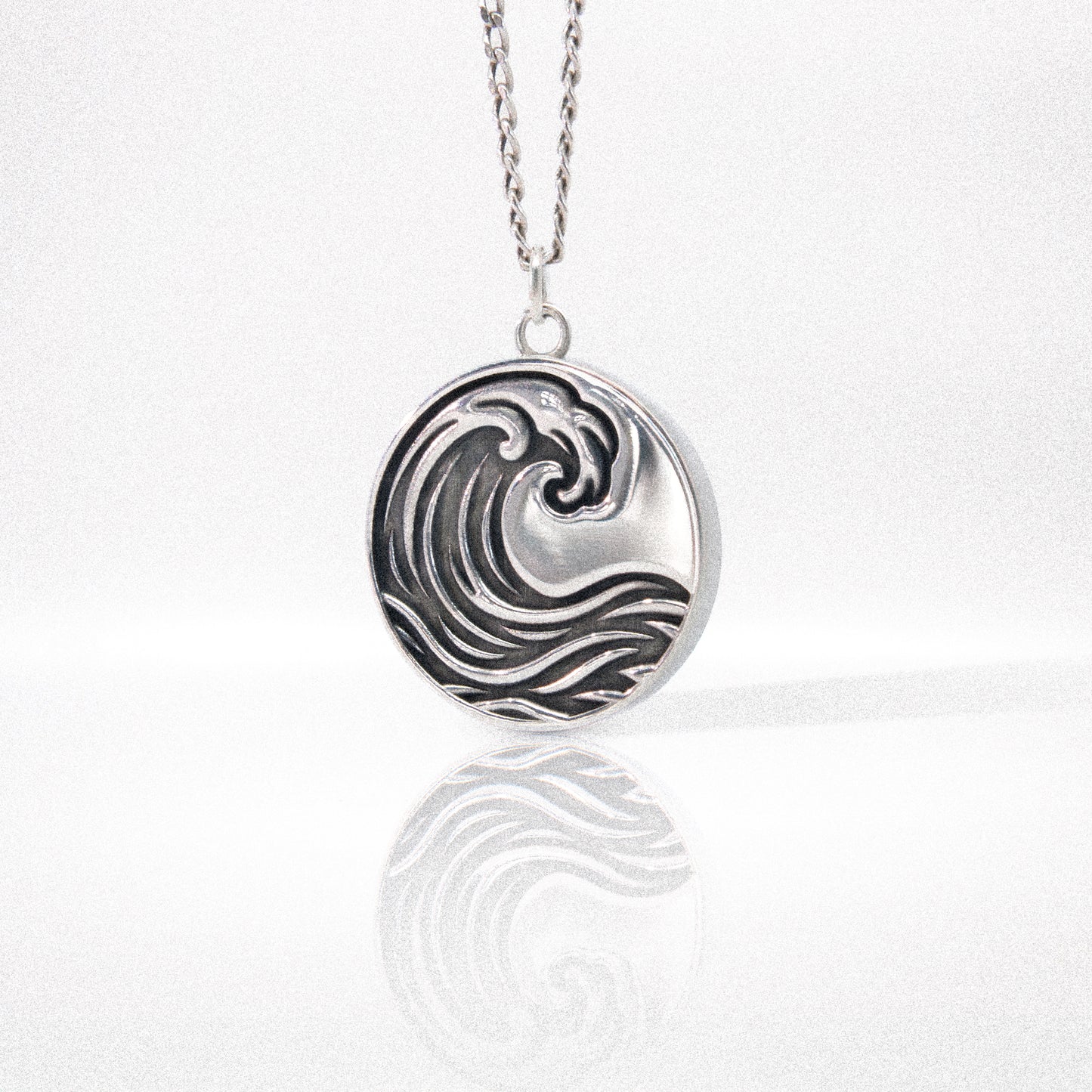 Solaque Ocean Drift handmade sterling silver pendant jewellery on white background