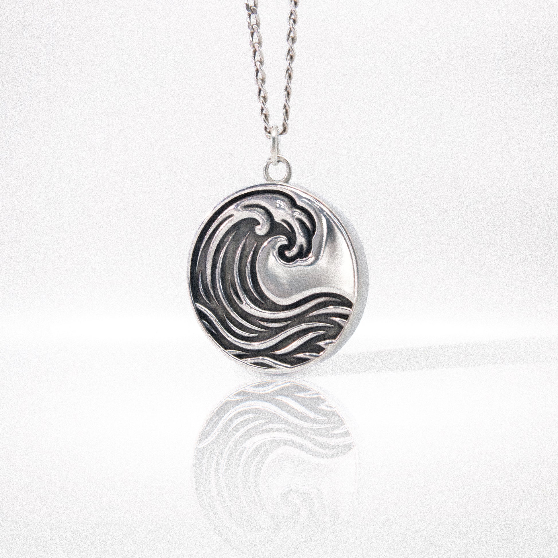 Solaque Ocean Drift handmade sterling silver pendant jewellery on white background