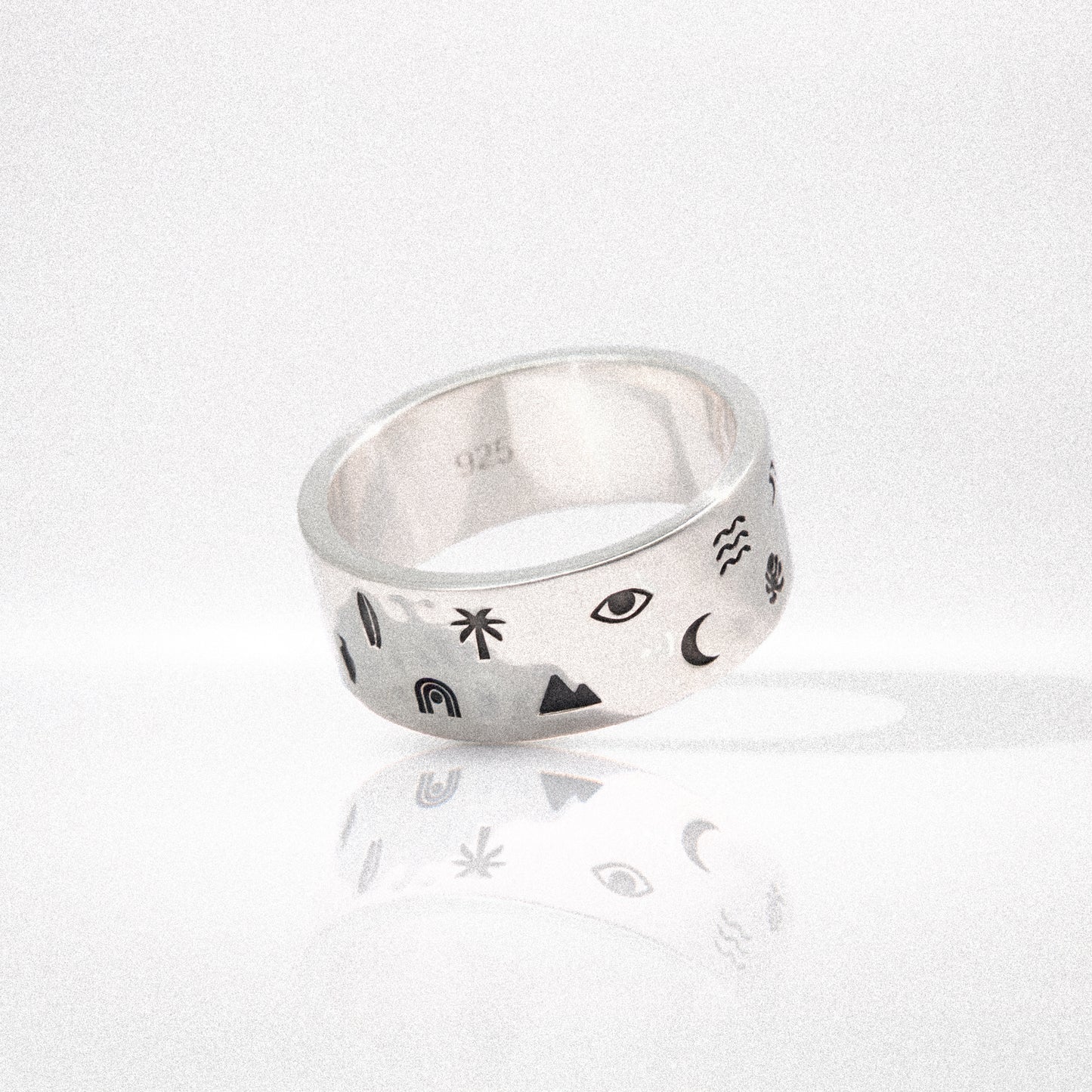 Solaque Wanderer's Script handmade sterling silver ring jewellery on white background